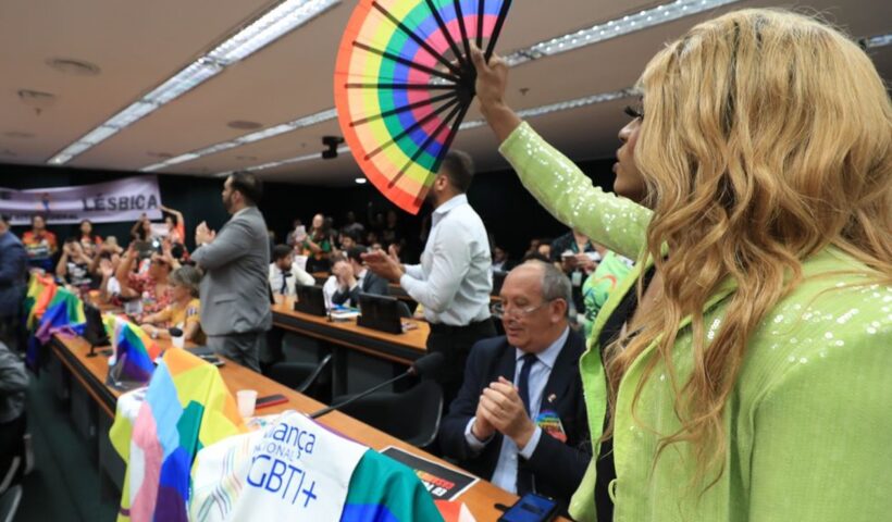 MPF solicita arquivamento de projeto que proíbe casamento homoafetivo