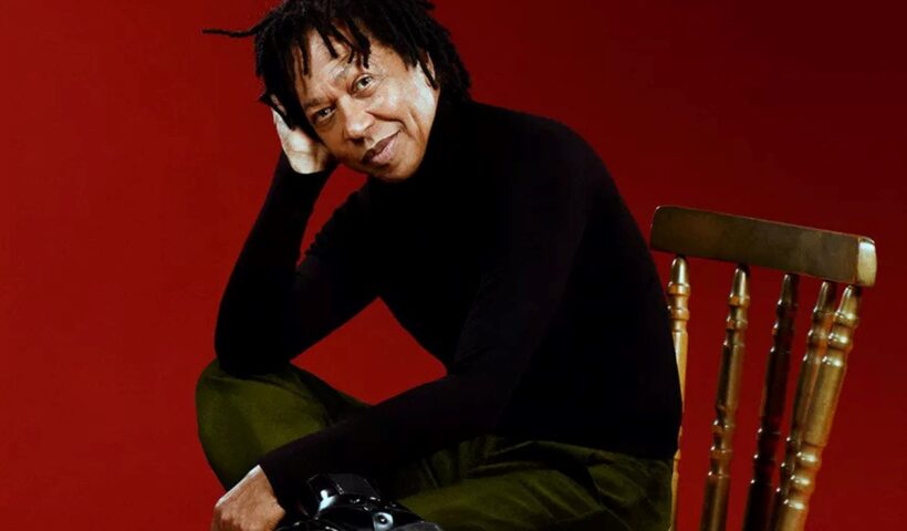 Djavan apresenta 'Turnê D' em São José dos Campos