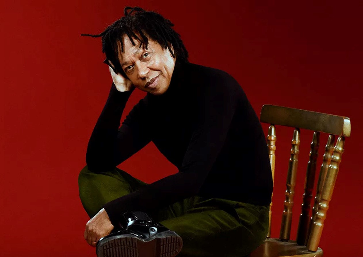 Djavan apresenta 'Turnê D' em São José dos Campos