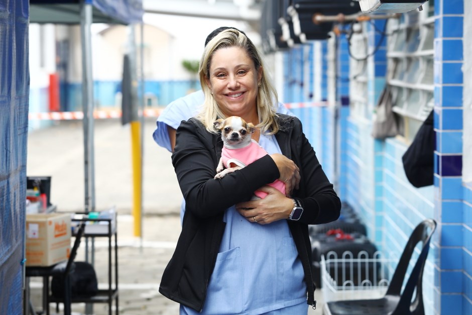 Unidade móvel fará castração de pets no Campo dos Alemães