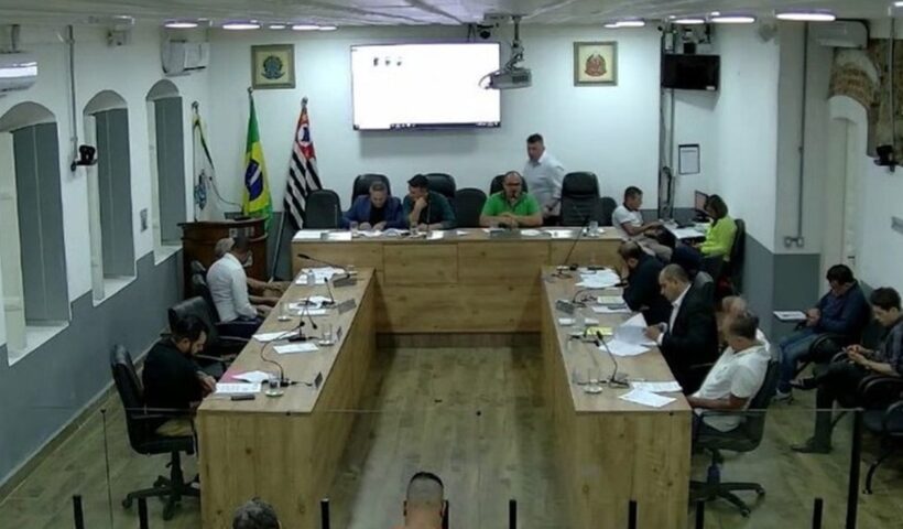 Câmara de São Sebastião rejeita projeto para aumentar número de vereadores