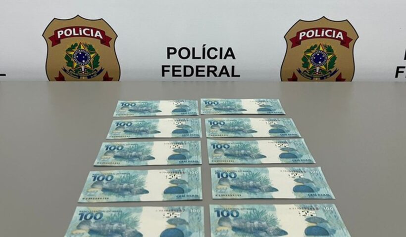 Homem é preso com mil reais em notas falsas em São José