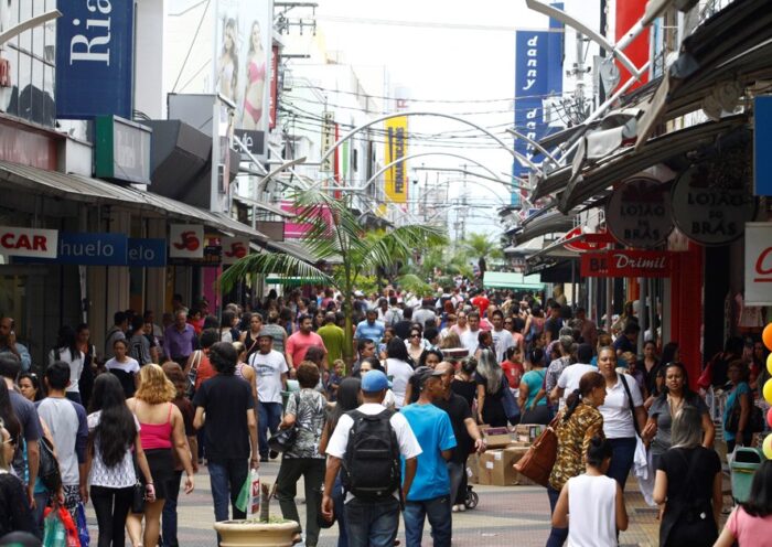 Procon de SJC amplia fiscalização na black friday e orienta consumidor