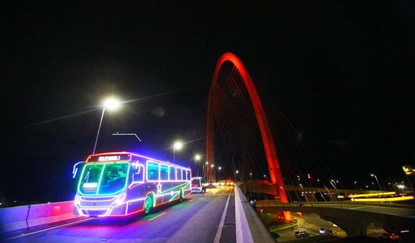 Caravanas de Natal de SJC terão passeios extras a partir de segunda