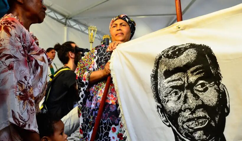 Lula sanciona feriado nacional de Zumbi e da Consciência Negra