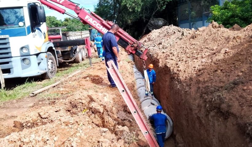 Obra de drenagem vai melhorar o escoamento no Alto da Ponte 