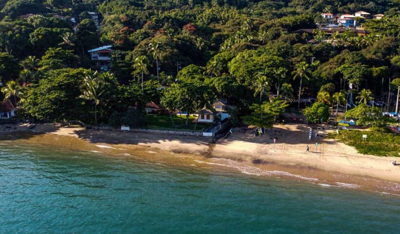 Helicóptero com 4 pessoas desaparece após deixar SP com destino a Ilhabela
