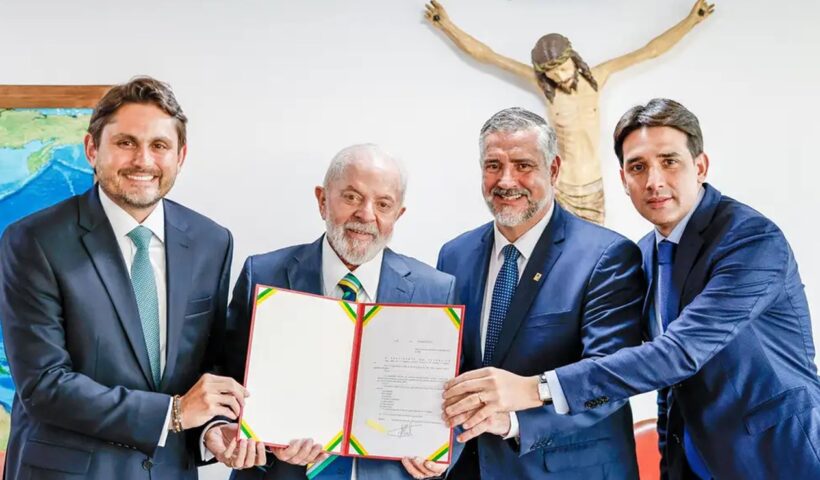 Lei vai permitir que estação de rádio tenha sociedade com único sócio