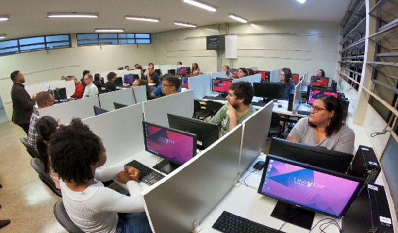 Vestibular da Univesp tem 1,9 mil vagas de ensino superior na RMVale e litoral
