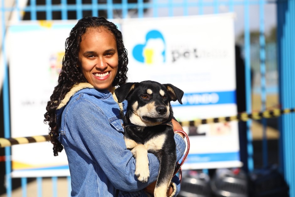 Programa oferece 1.000 vagas para castração e microchipagem de pets