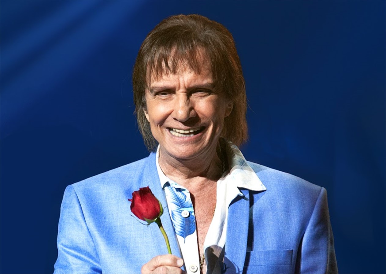 Roberto Carlos anuncia show em São José dos Campos