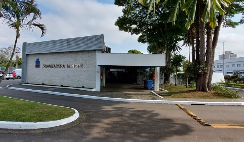 Urbam abre concurso com salário de R$ 1.376,38