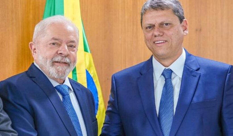 Lula e Tarcísio participam de inauguração de obras na Dutra neste sábado (25)
