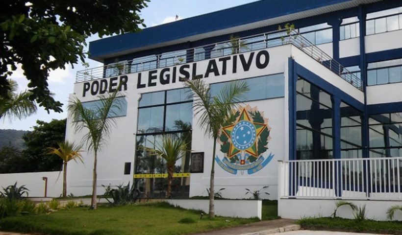 Câmara aprova projeto para ampliar de 10 para 13 vereadores em Ubatuba