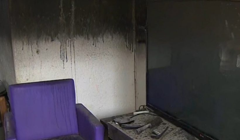 Menina morta em incêndio é enterrada em Ubatuba