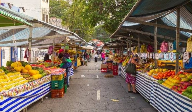 Jacareí amplia funcionamento de feiras livres para atender demanda de fim de ano