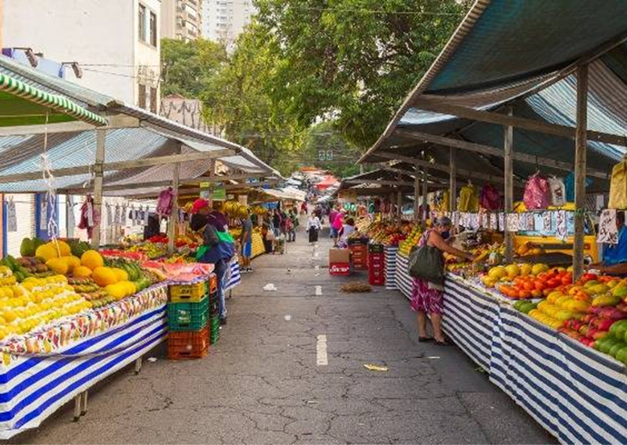 Jacareí amplia funcionamento de feiras livres para atender demanda de fim de ano