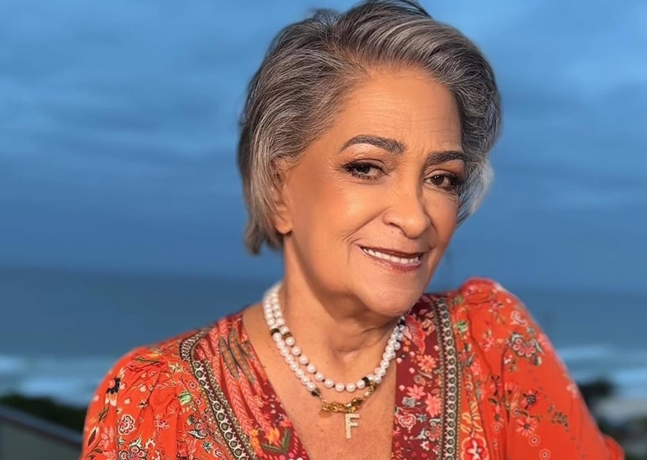 Fernanda Britto, influencer de etiqueta, morre aos 64 anos