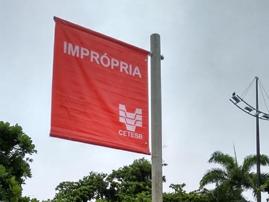Litoral Norte está com 14 praias impróprias para banho, diz Cetesb