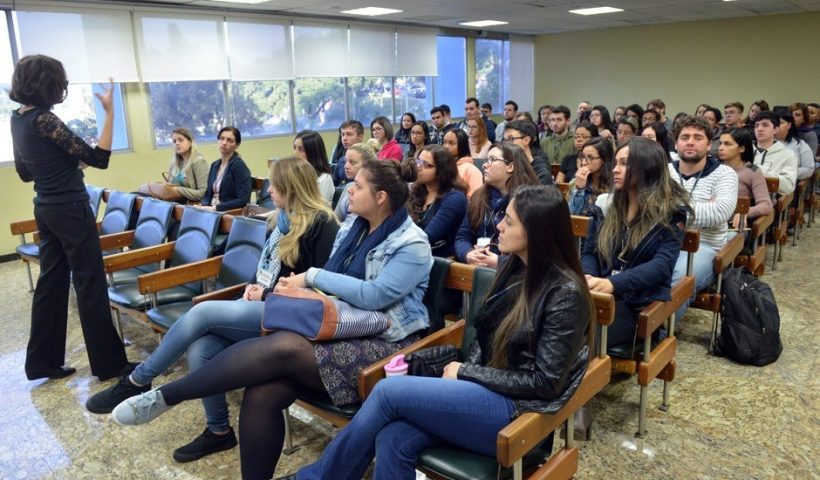 PAT de SJC e CIEE oferecem 319 vagas de estágio e de aprendizagem