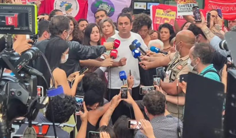Glauber Braga encerra greve de fome após acordo
