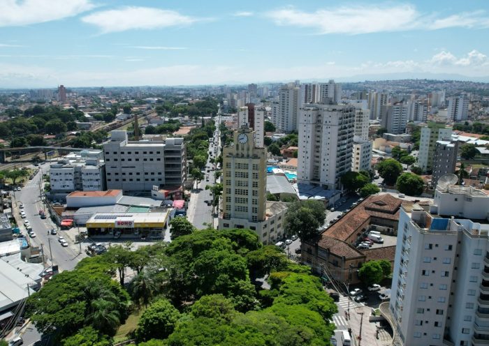 Taubaté lança programa para adoção de praças e áreas verdes