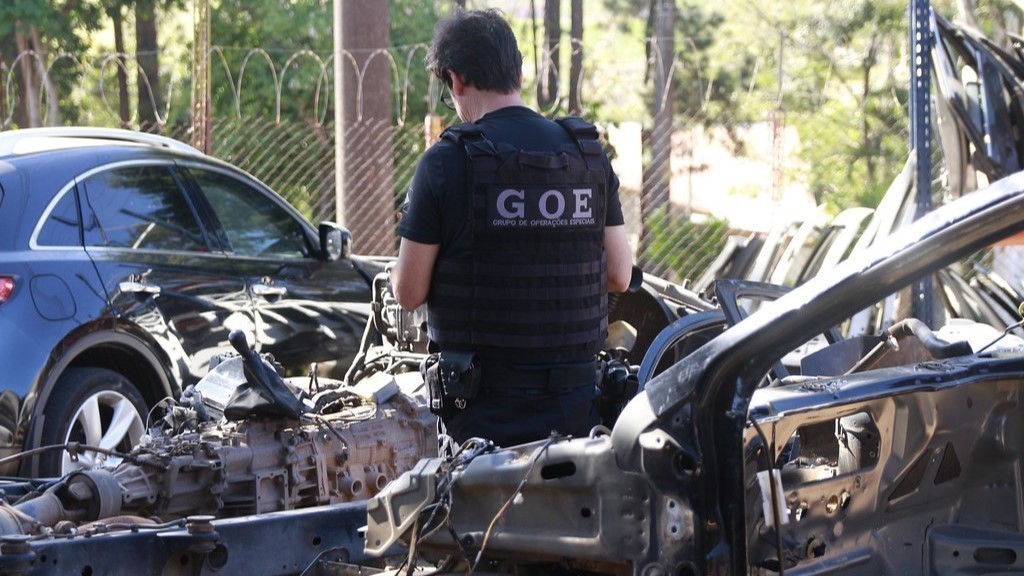 Operação da PM mira desmanches ilegais em Taubaté