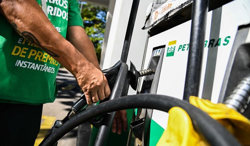 Petrobras reduz preço do diesel para as distribuidoras