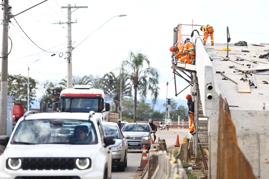 Obra de drenagem interditará faixa da Av. Sebastião Gualberto em São José dos Campos