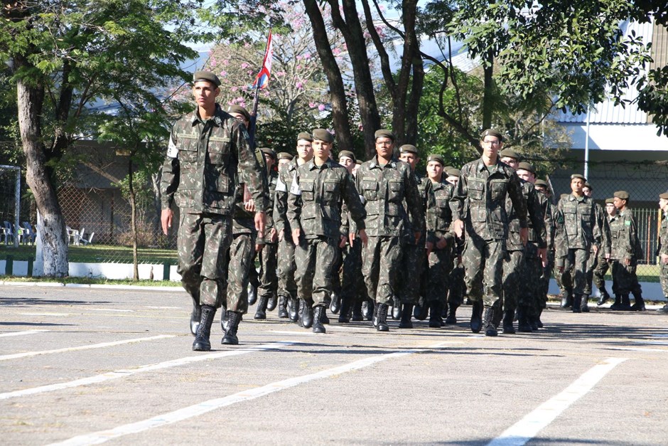 Jovens têm até segunda-feira para realizar o alistamento militar