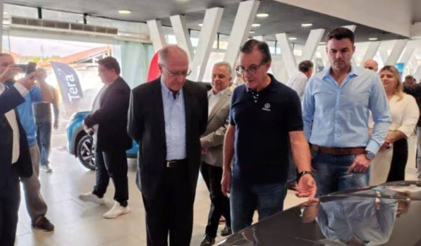 Em Guaratinguetá, Alckmin destaca crescimento do setor automotivo