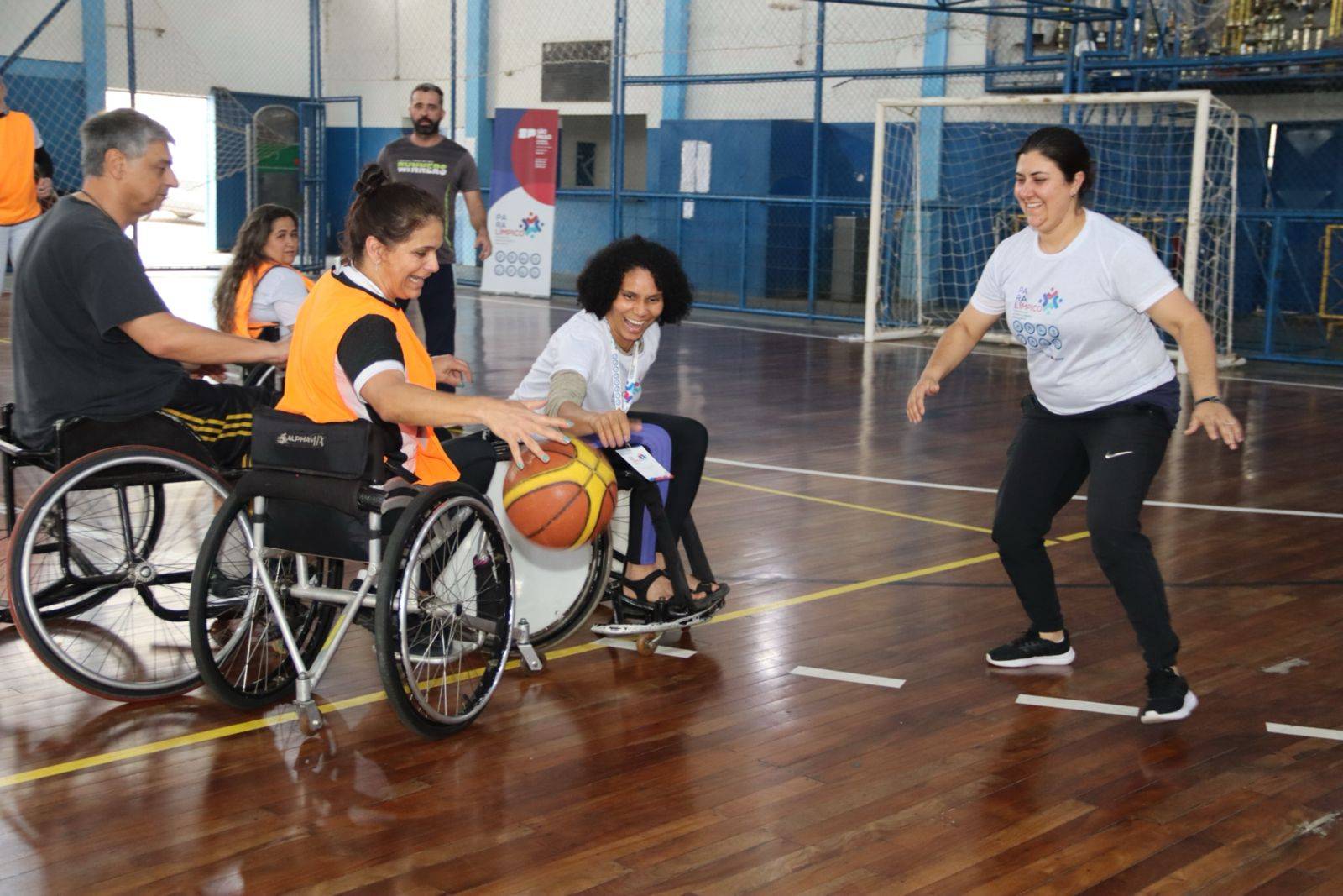 Cruzeiro sedia curso gratuito de esportes paralímpicos