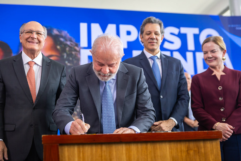 Lula sanciona isenção de IR até R$ 5 mil