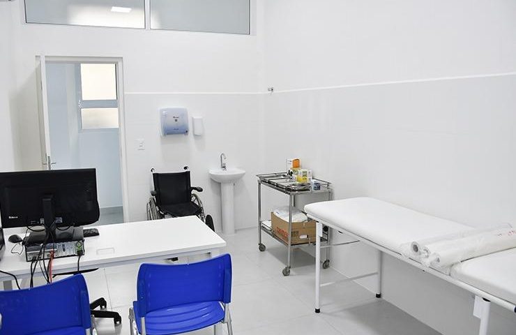 Unitau inaugura Ambulatório Escola de Especialidades no HMUT