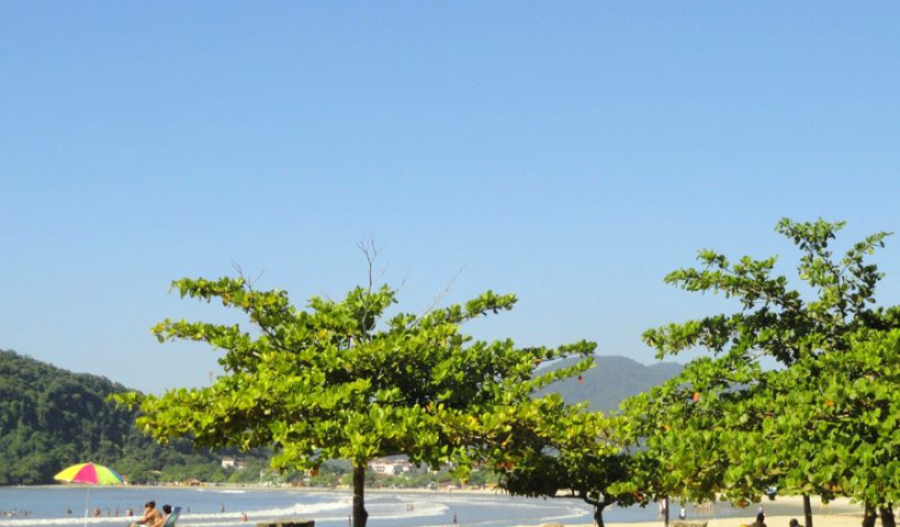 Homem morre afogado ao salvar filho em praia de Ubatuba