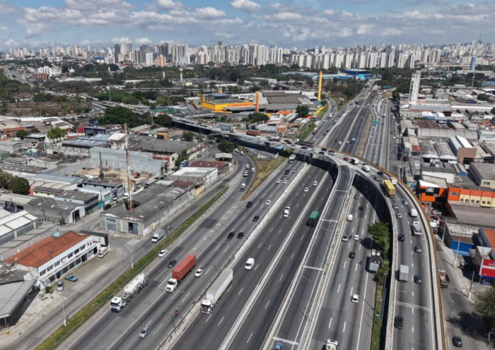 Via Dutra anuncia 100% de cobertura 4G entre São Paulo e Rio de Janeiro