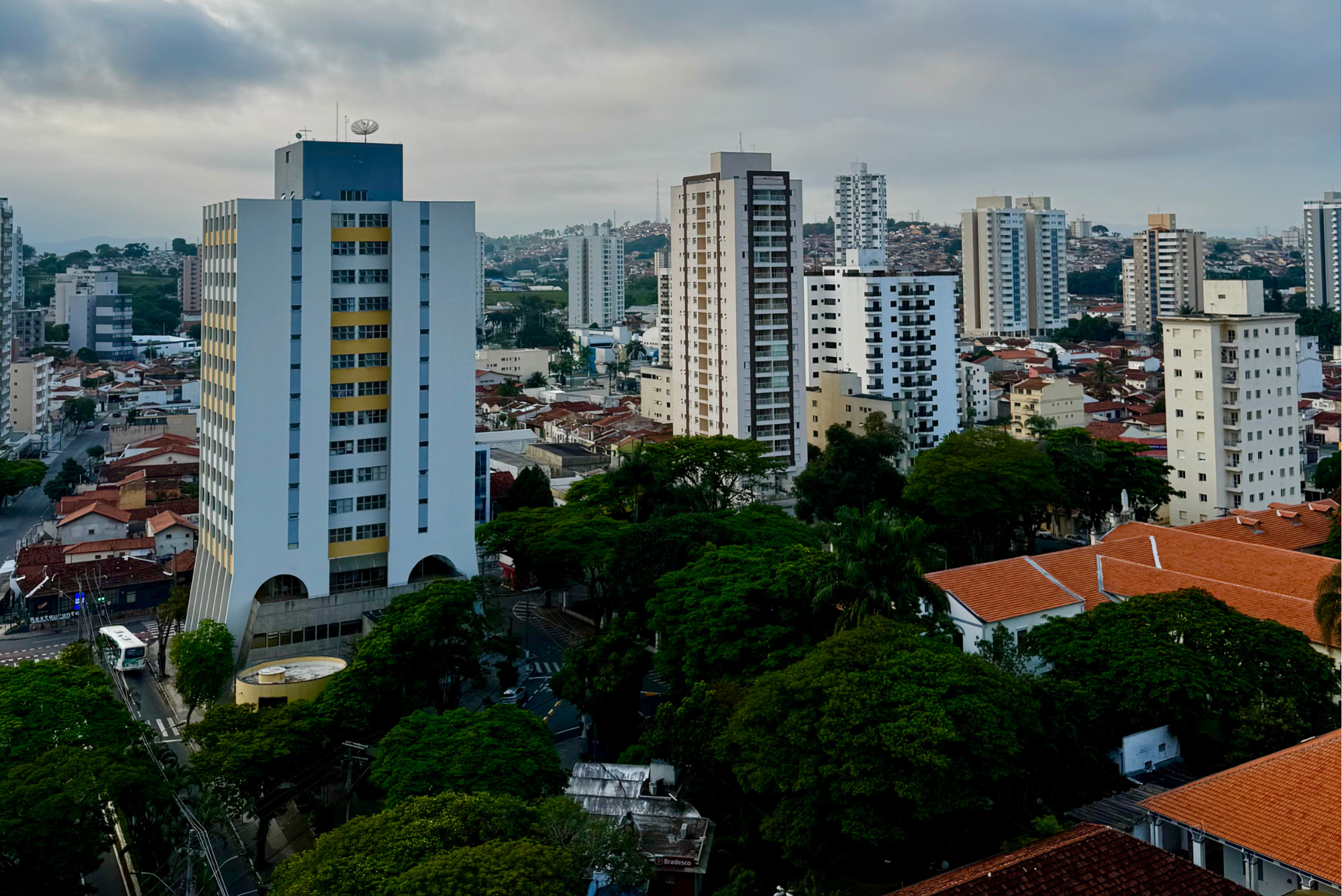 Prefeitura de Taubaté define calendário do IPTU 2026 e nova taxa de lixo