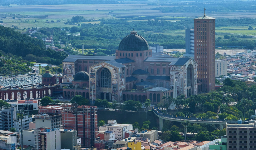 Santuário Nacional de Aparecida bate recorde com 10,5 milhões de fiéis em 2025