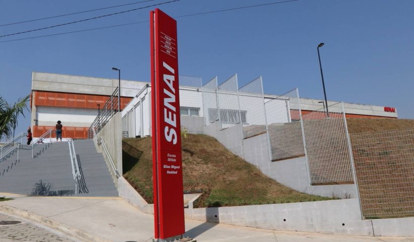Jacareí abre inscrições para curso gratuito de montagem de sistemas hidráulicos