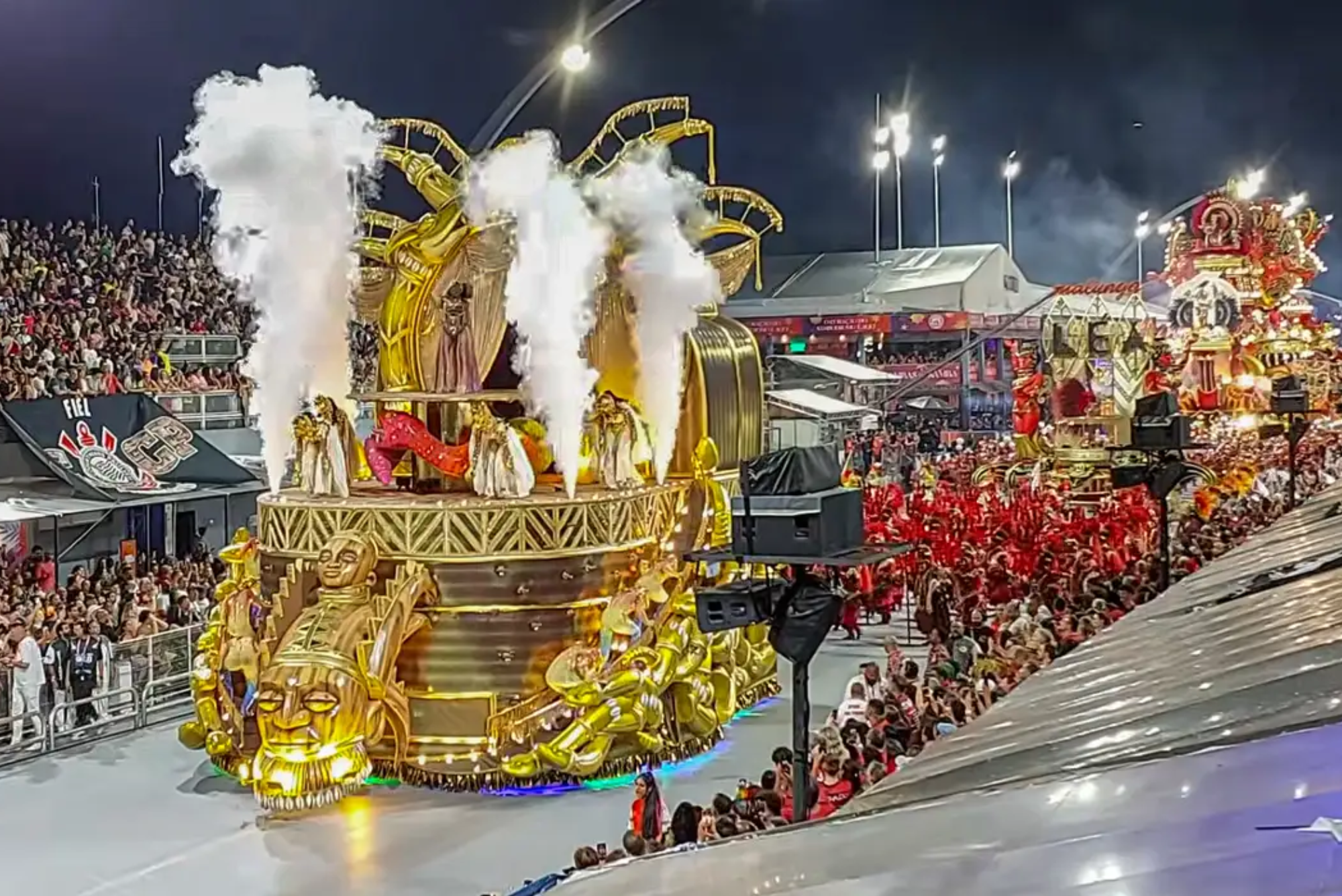 Mocidade Alegre conquista o 13º título do Carnaval de São Paulo