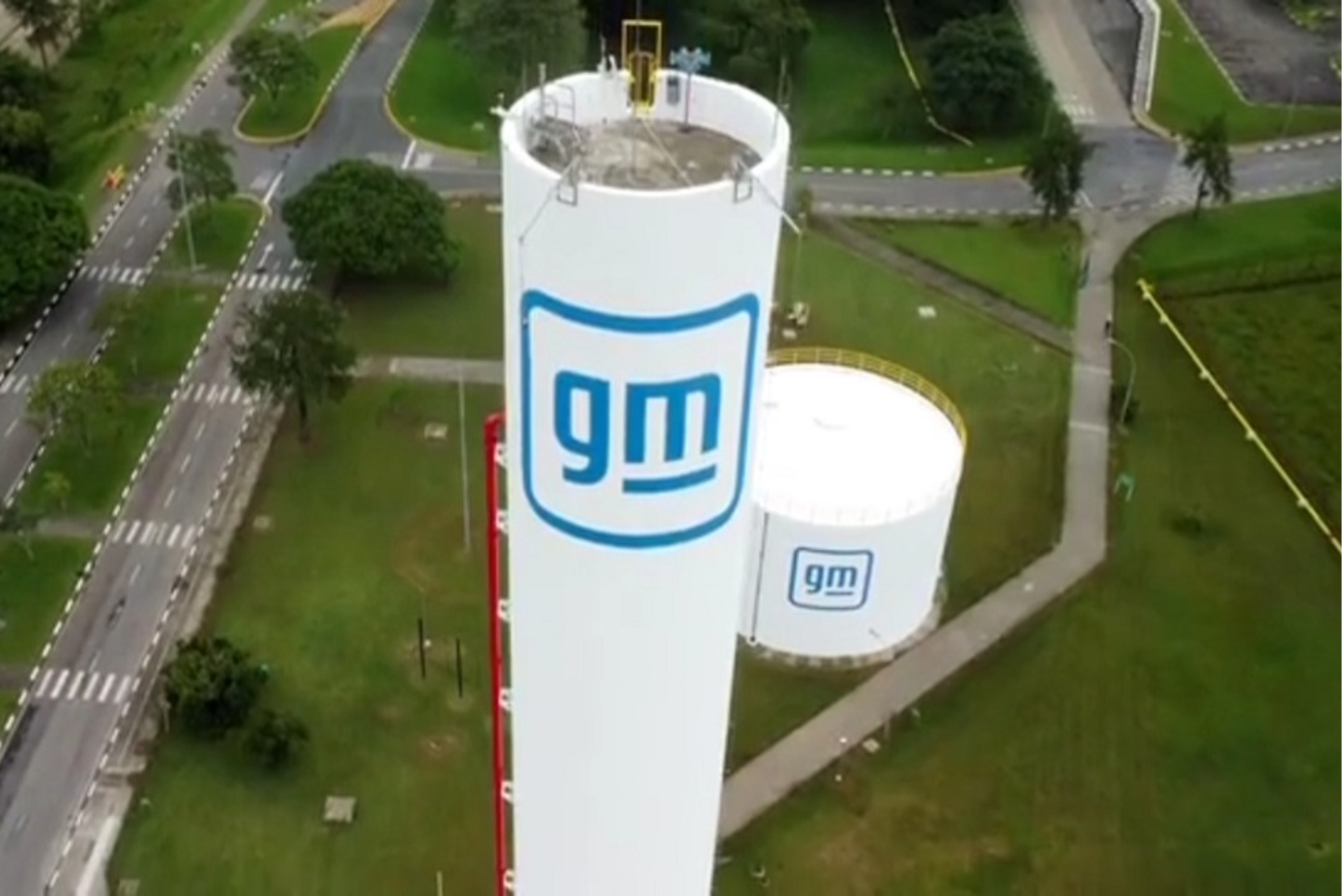 Metalúrgicos da GM em São José dos Campos aprovam aviso de greve por impasse na PLR