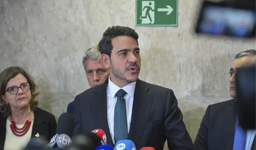 Senado rejeita Jorge Messias para o STF; fato não ocorria há 132 anos