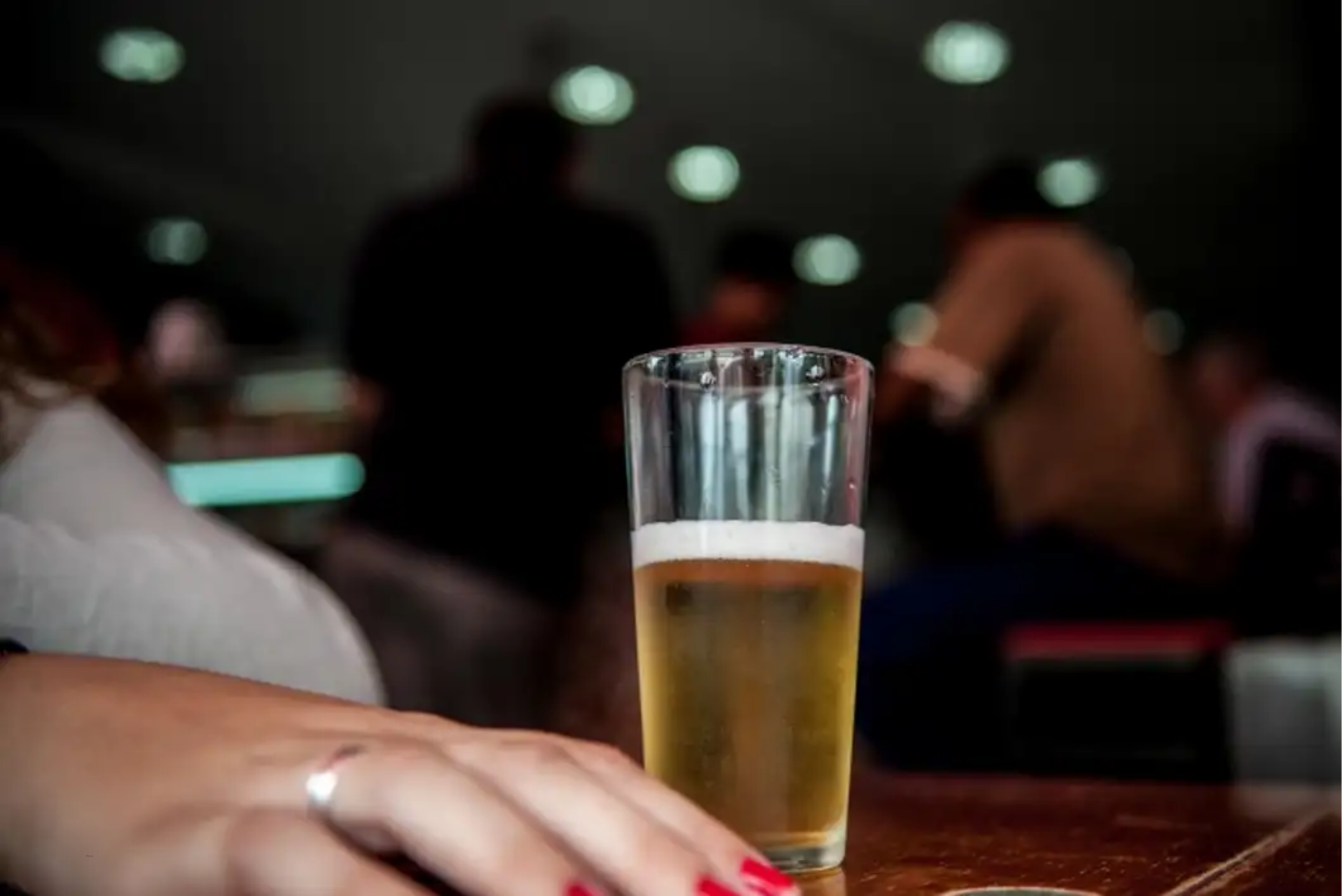Governo lança campanha contra violência à mulher em dias de jogos