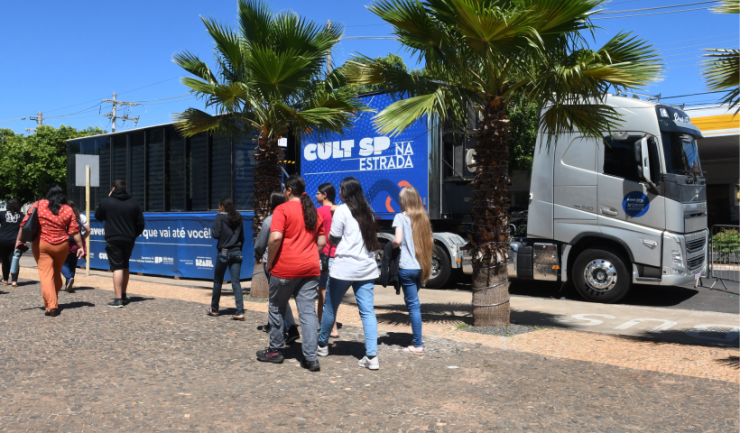Museu Catavento leva carreta com atividades de ciência gratuitas para Aparecida
