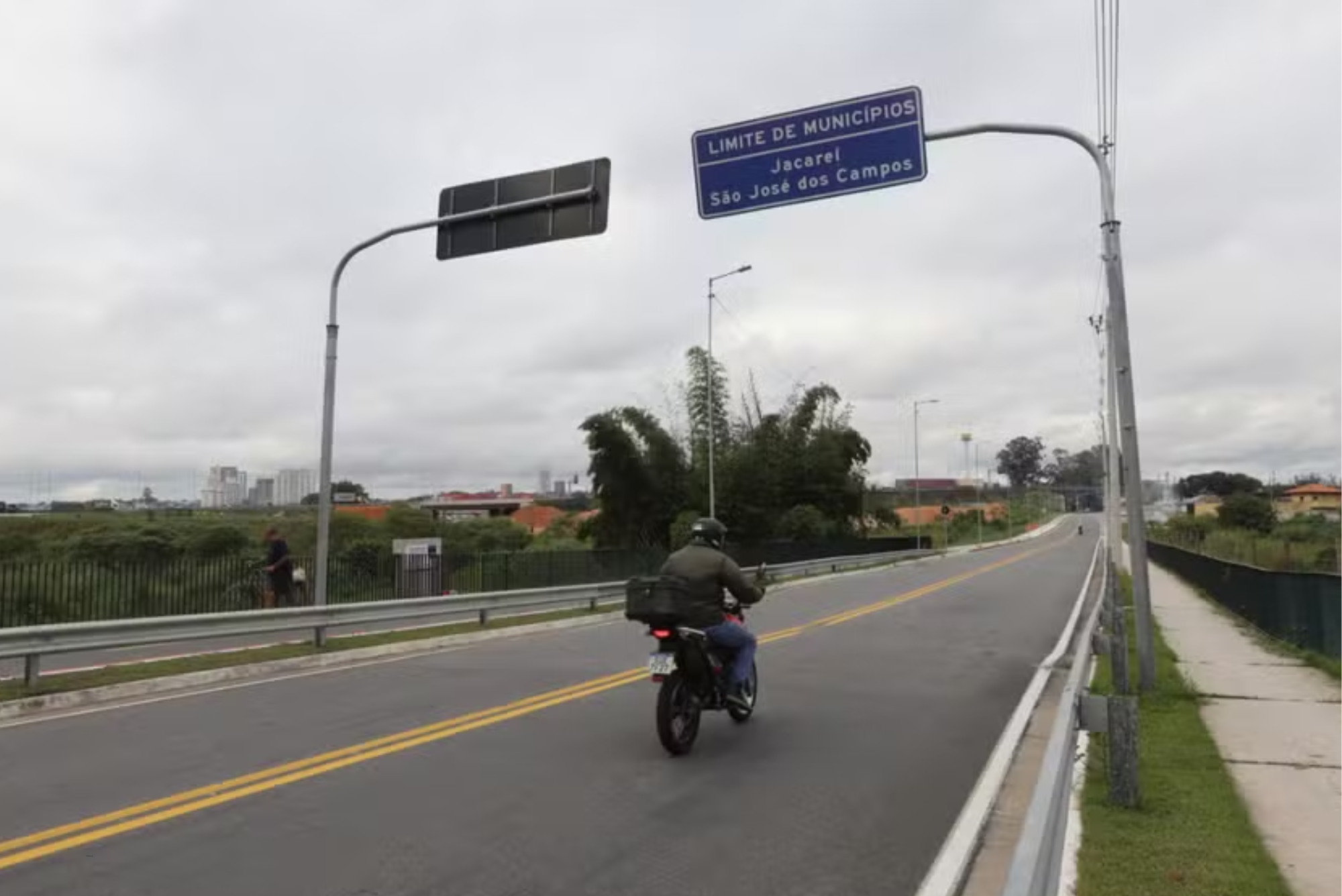 Avenida que liga São José dos Campos a Jacareí terá interdição parcial por obras a partir de segunda (1º)
