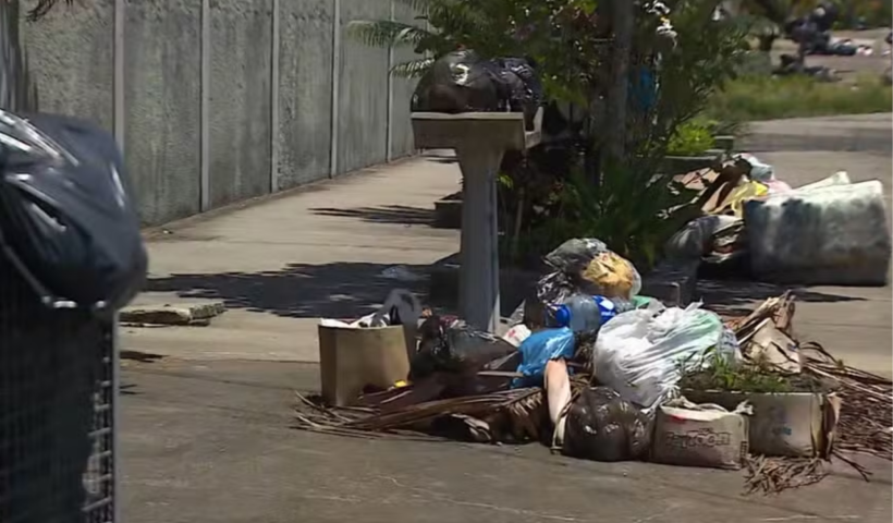 Prefeito de Caraguatatuba veta projeto que extinguia taxa do lixo