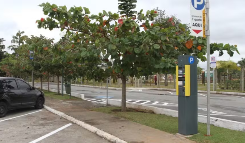 Zona Azul de Jacareí Fica Gratuita Durante Troca de Sistema