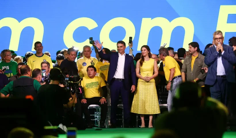 PL oficializa candidatura de Flávio Bolsonaro à Presidência