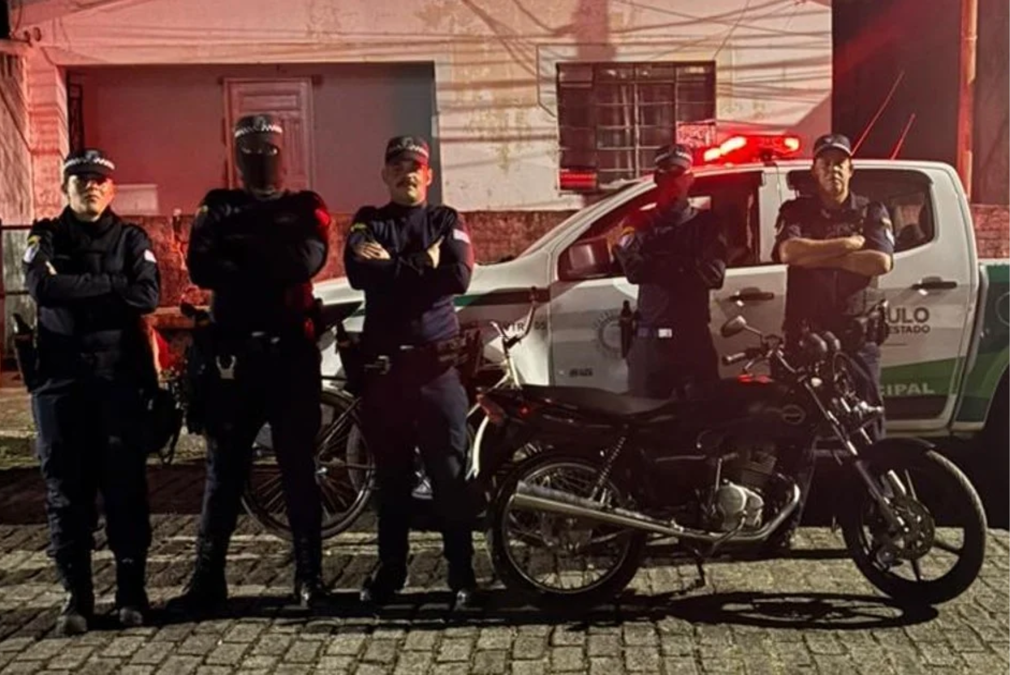 Câmeras do COI ajudam GCM a recuperar moto furtada e prender homem em Cruzeiro