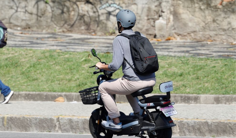 Câmara de Taubaté aprova regras para motos elétricas